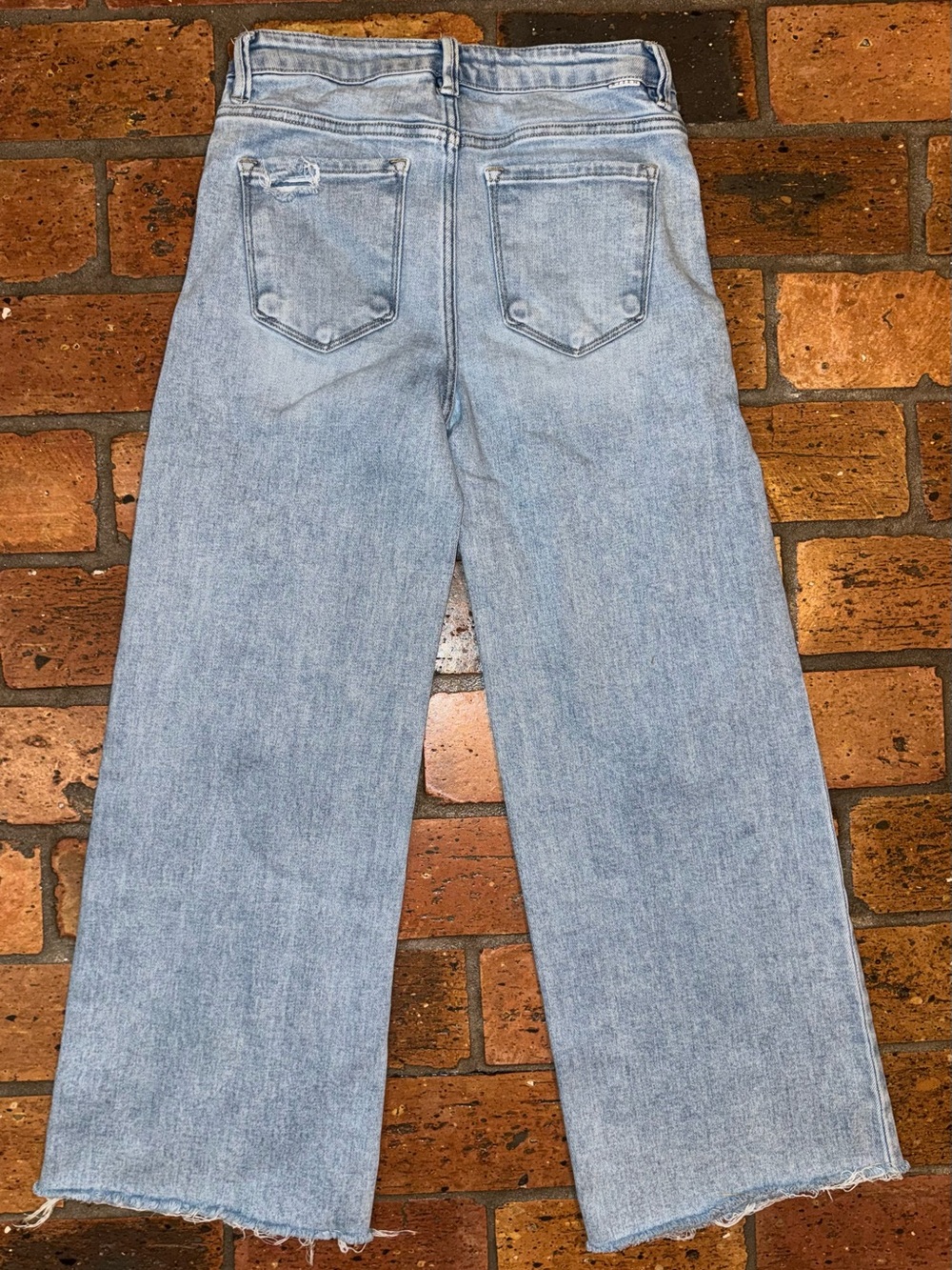 Risen Jeans 7/28 Light Wash Cropped Wide Leg Distressed Raw Hem - Picture 5 of 9